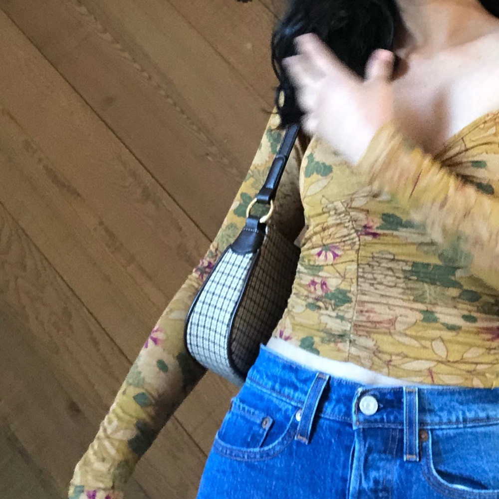 Meet your Posher, Brenda